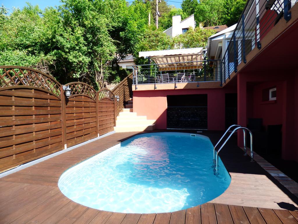 Bed and breakfast La Colline Aux Yeux Doubs 3*