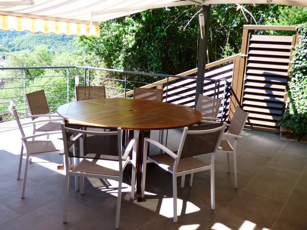 La Colline Aux Yeux Doubs